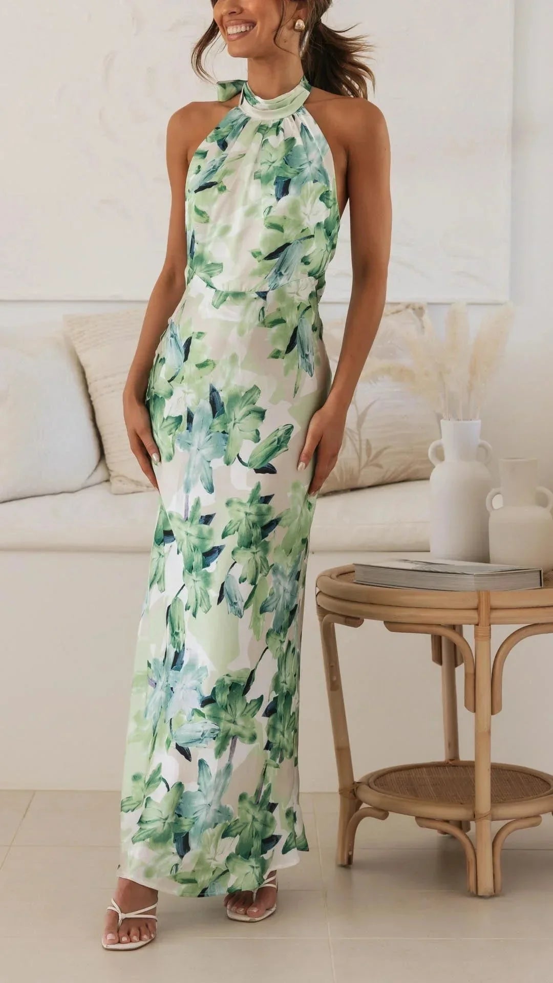 Damen Maxikleid mit Halsschleife und Blumenmuster