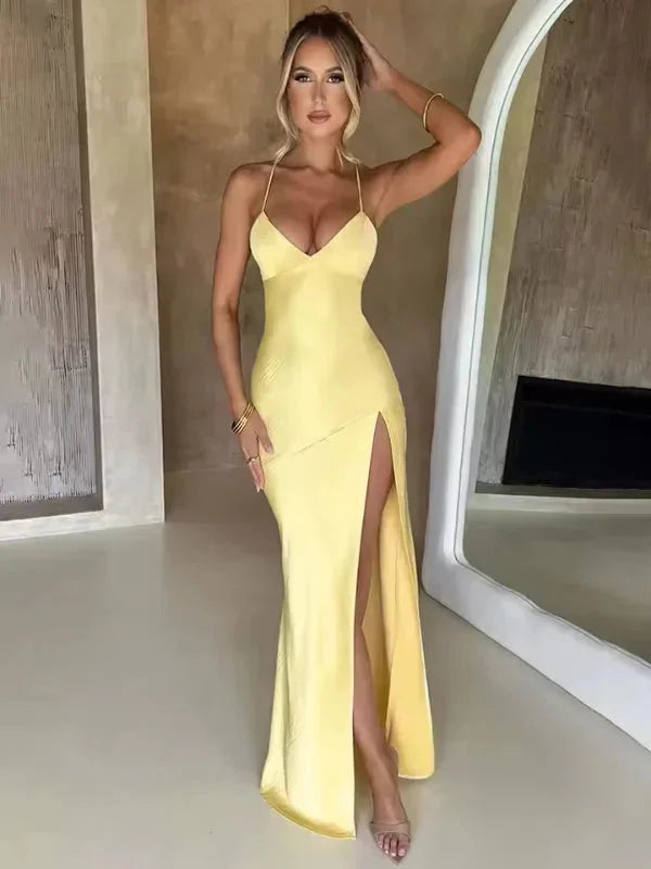 Damen Maxikleid mit Neckholder und hohem Schlitz