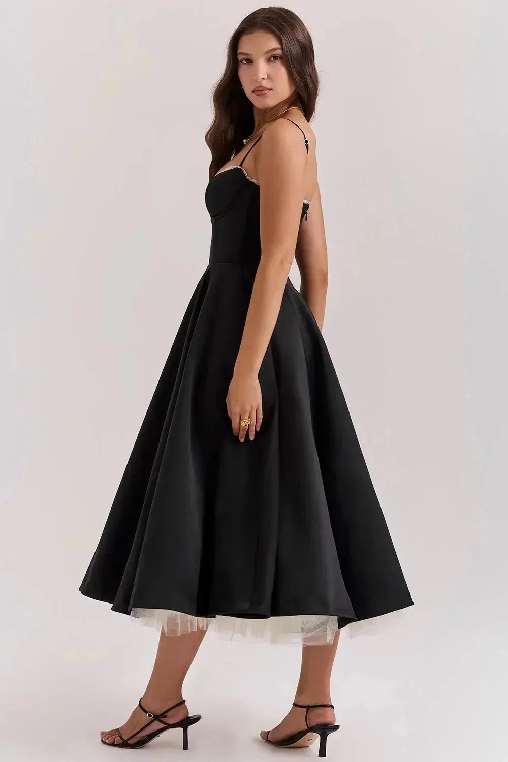 Damen Midi Satin Kleid in Schwarz mit Cremefarbenem Tüll