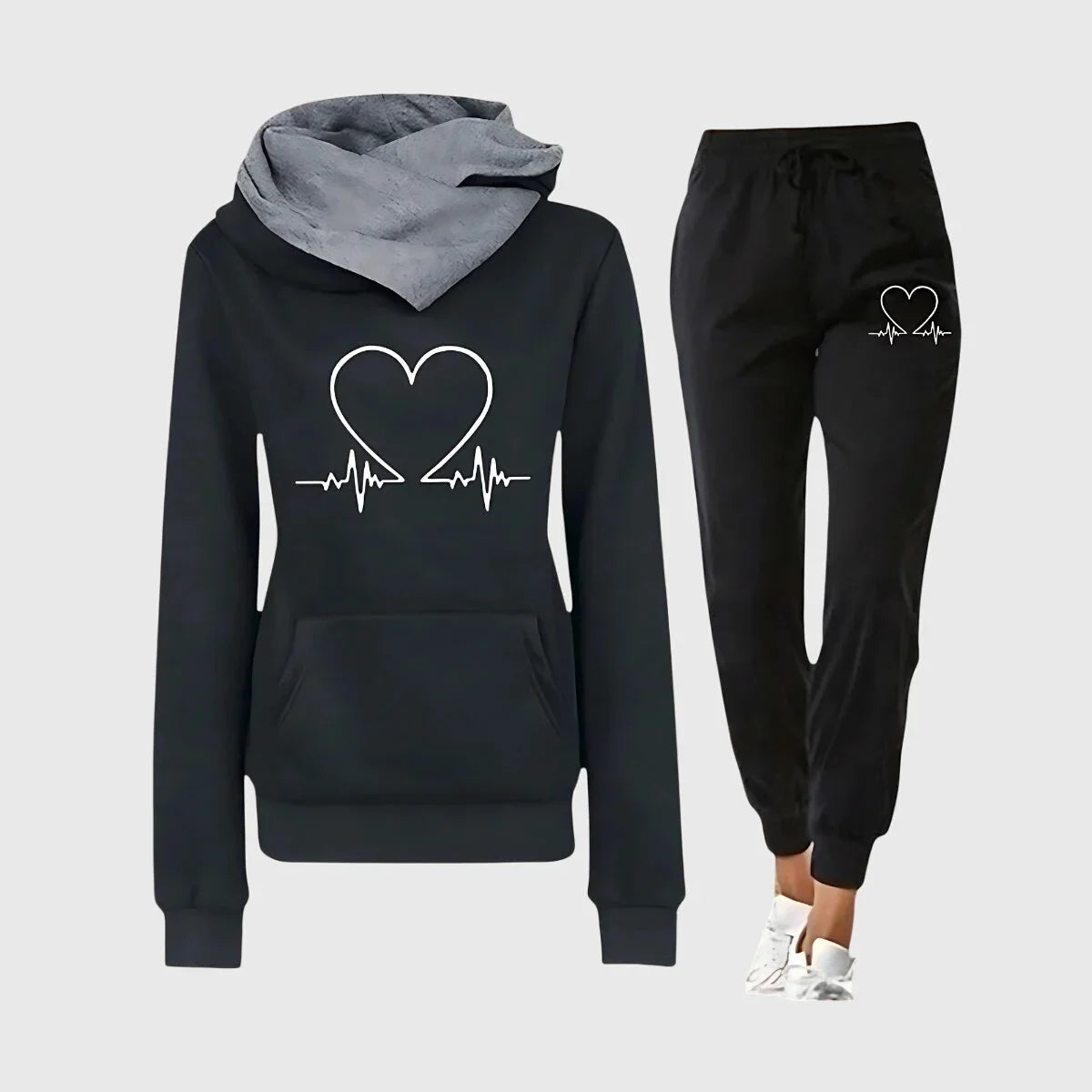 Damen Jogginganzug mit Herzmotiv und Kapuzenpullover