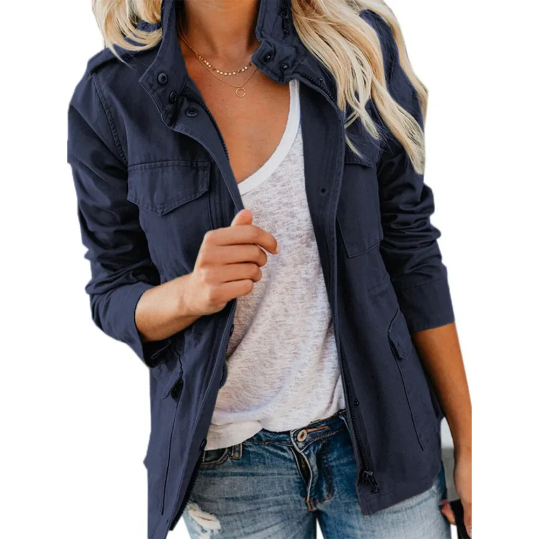 Damenjacke mit Reißverschluss und Taschen