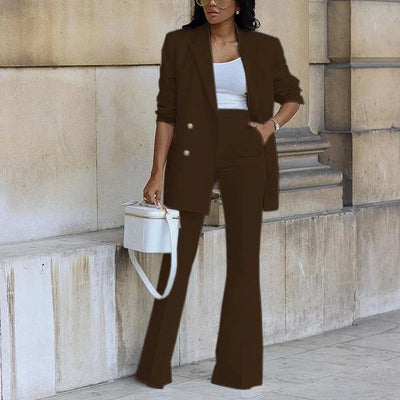 Zweiteiliger Damenanzug mit Blazer und weit geschnittener Hose