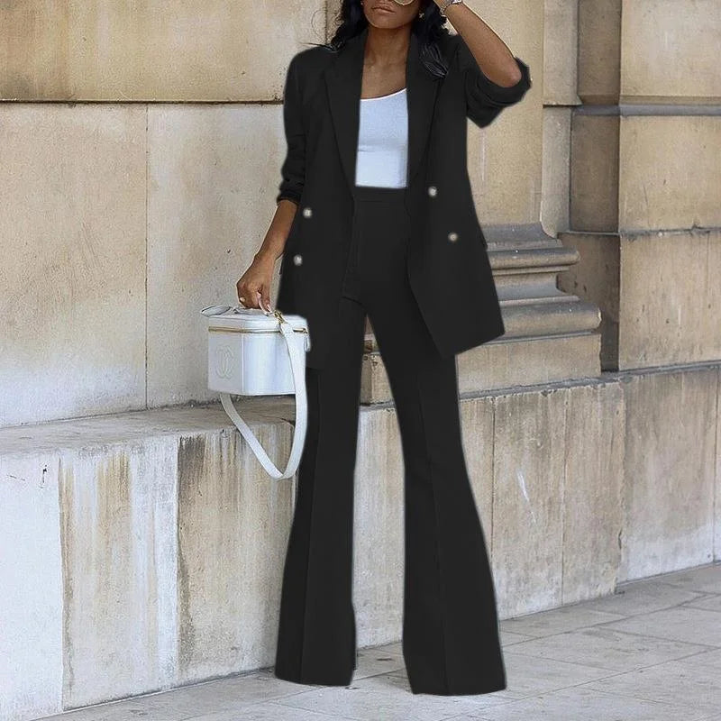 Zweiteiliger Damenanzug mit Blazer und weit geschnittener Hose