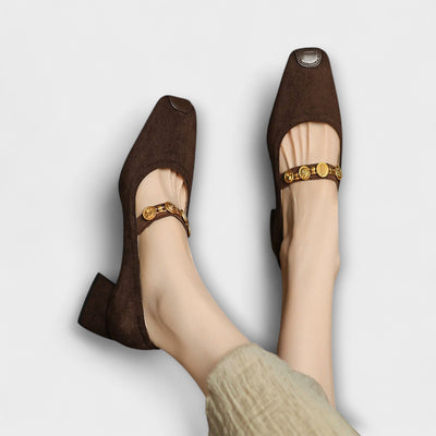 Eleanor - Klobige Absätze mit Metallmünze