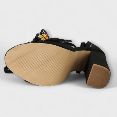 Gabriella - Mit Schmetterlingen bestickte Sandalen