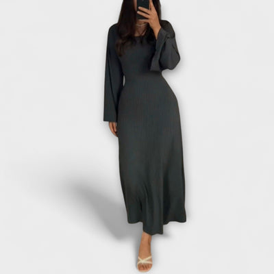 Jocelyn - Schickes Strickkleid mit Taillendetail