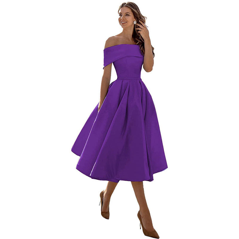 Elegantes schulterfreies Abendkleid
