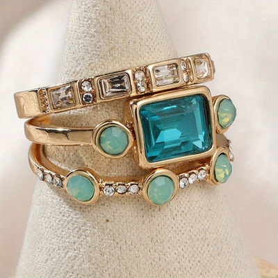Charm - Vintage Blauer Kristallring