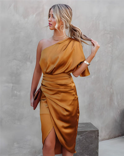 Sahari – Elegantes One-Shoulder Kleid für besondere Anlässe
