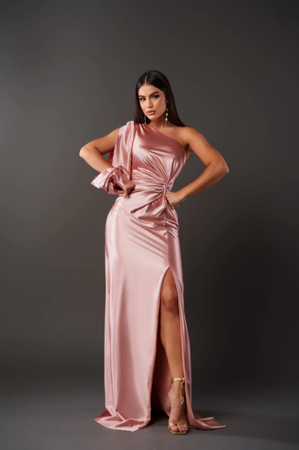 Elegantes Abendkleid Mit Einer Schulter Für Damen