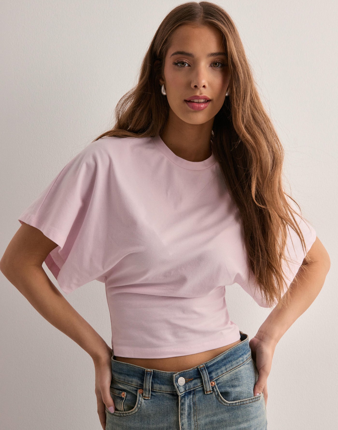 Oversized T-Shirt mit weiten Ärmeln – Premium Baumwolle, Relaxed Fit